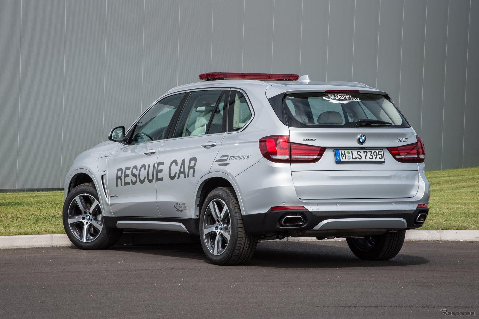 BMW X5 新型のPHVがフォーミュラE のレスキュー車に