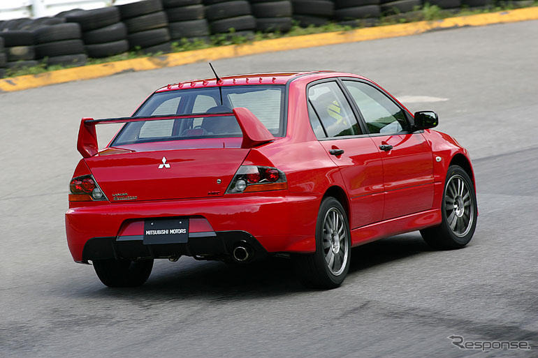 【三菱 ランサーエボリューションIX MR 登場】写真蔵…GSR／RS