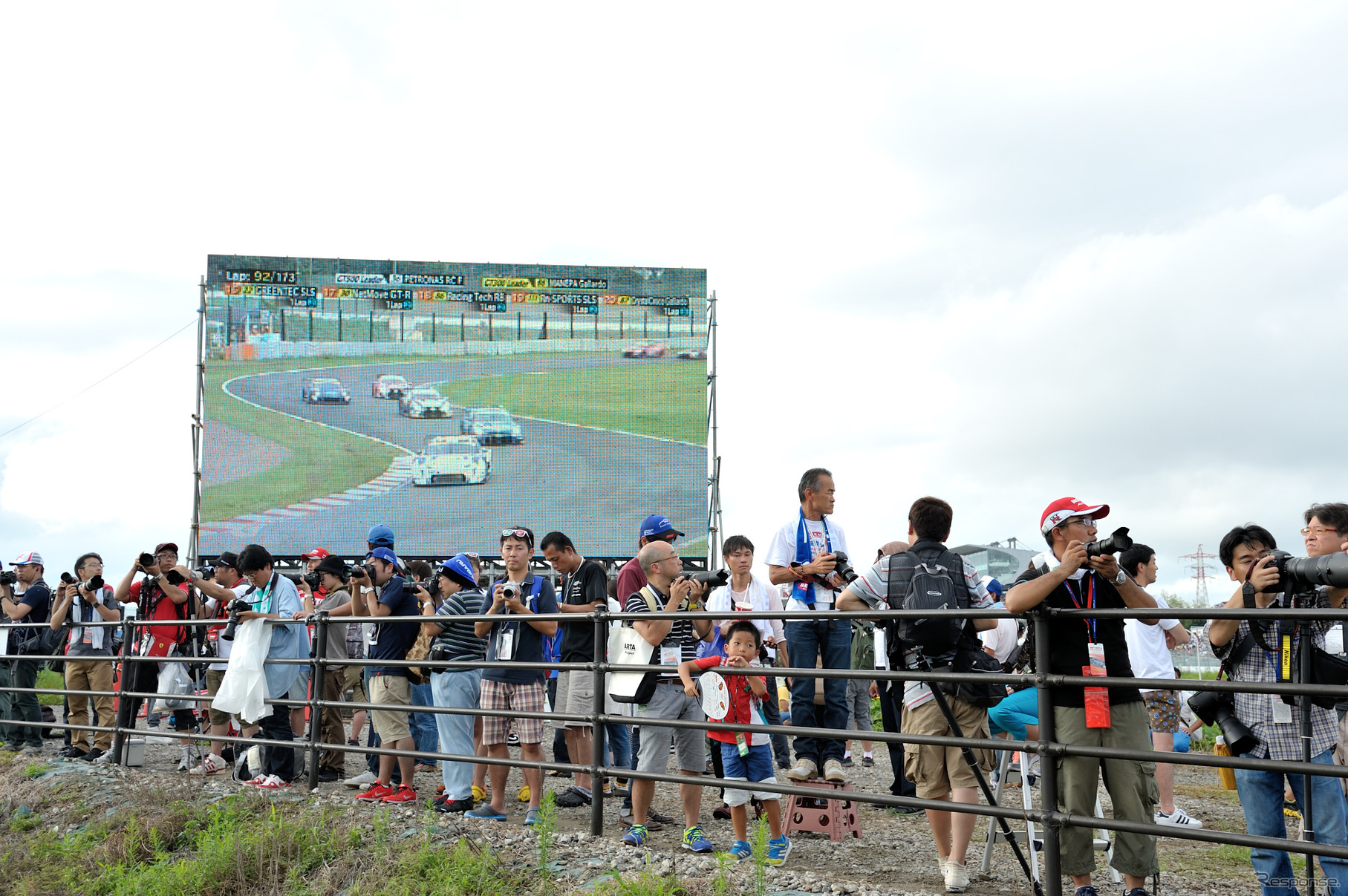 2コーナーの激感エリアの風景（SUPER GT 第5戦）