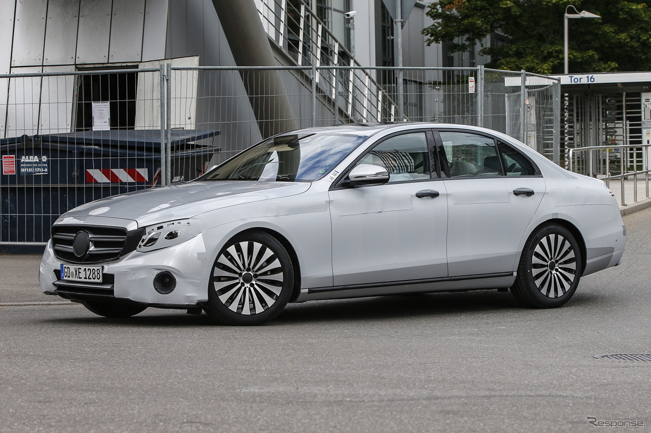 メルセデスベンツ Eクラス 次期型スクープ写真