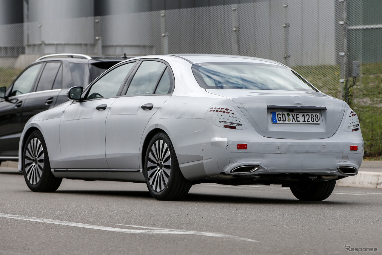 メルセデスベンツ Eクラス 次期型スクープ写真