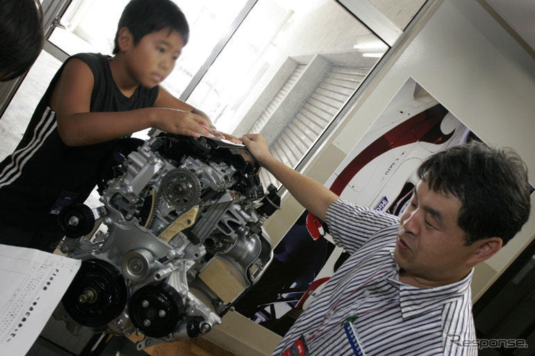 【F1の学校】開校式：日本初!?　キッズは大喜び