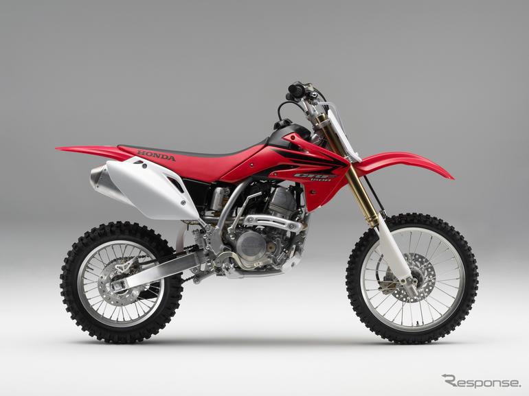 ホンダ、新開発モトクロス競技専用車を発売