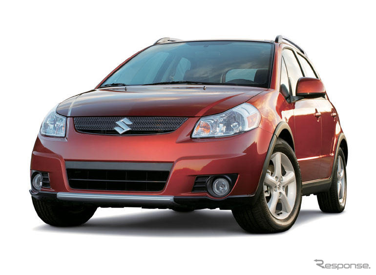 スズキ、北米市場に XL7 と SX4 を投入