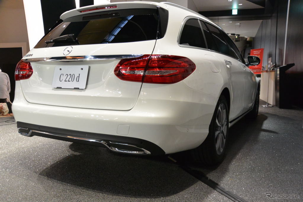 メルセデスベンツ C220d　発表会