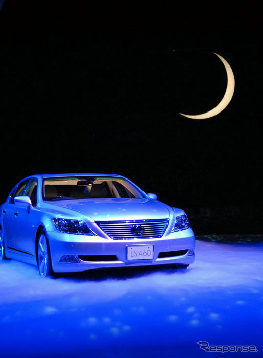 【レクサス LS 新型発表】8AT…ゆるゆると余裕たっぷり
