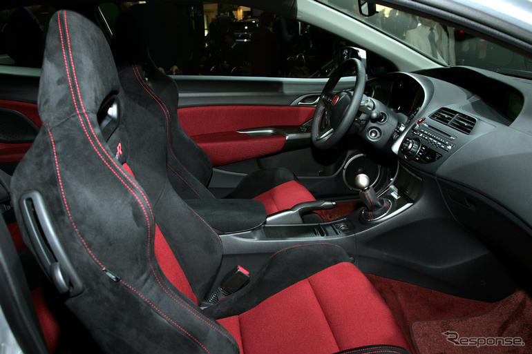 【パリモーターショー06】写真蔵…ホンダ シビック タイプR 量産型