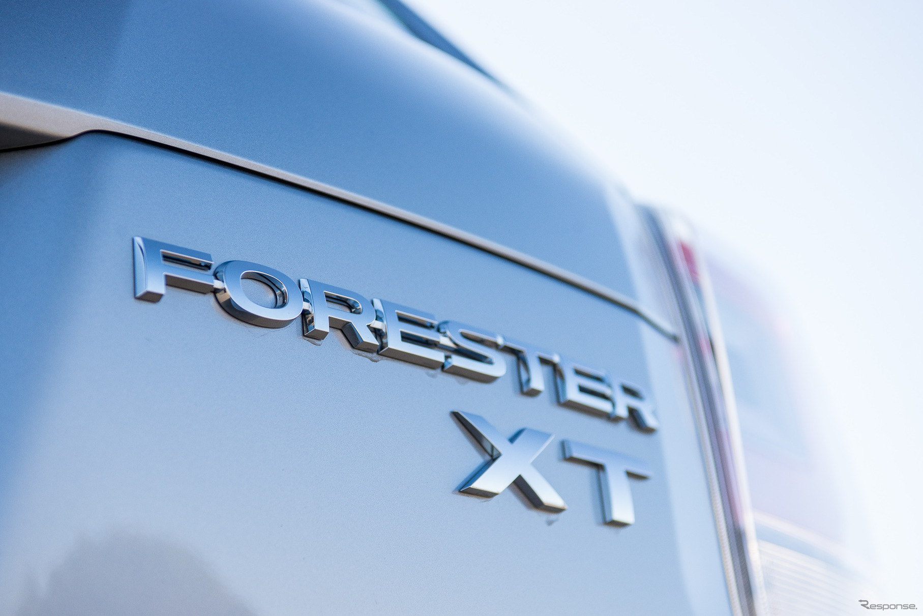 スバル フォレスター 2.0XT EyeSight