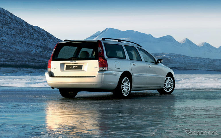 ボルボ V70 のイヤーモデルを発売　死角情報提供システムなどを設定