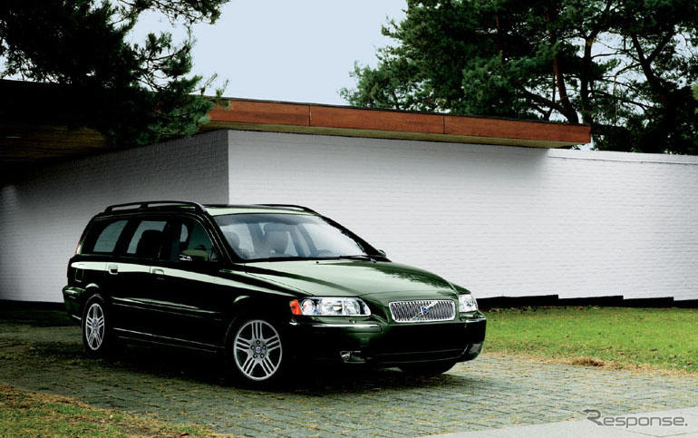ボルボ V70 のイヤーモデルを発売　死角情報提供システムなどを設定