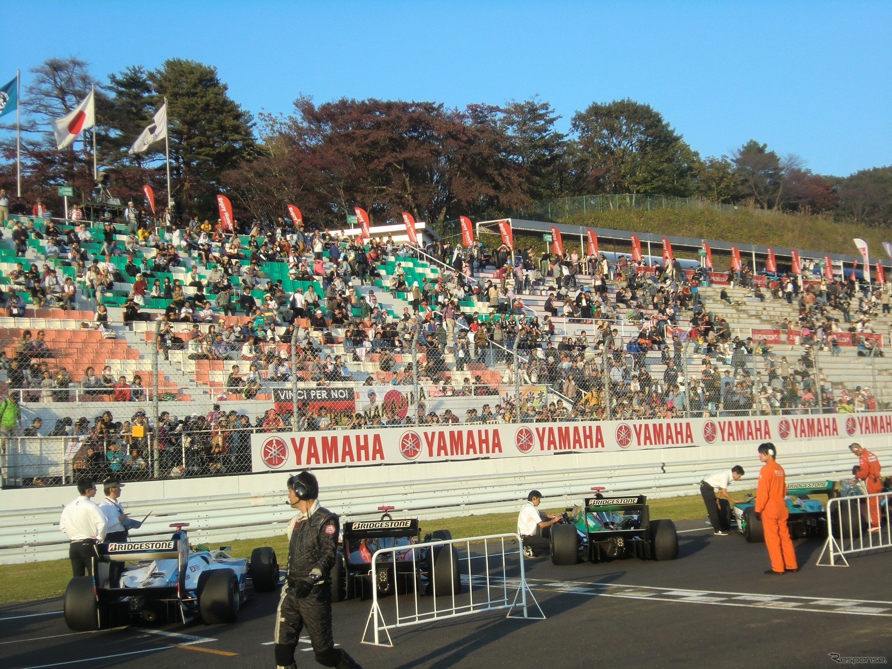 土日計1万8700人の観客が、好天のSUGOでレースを楽しんだ。