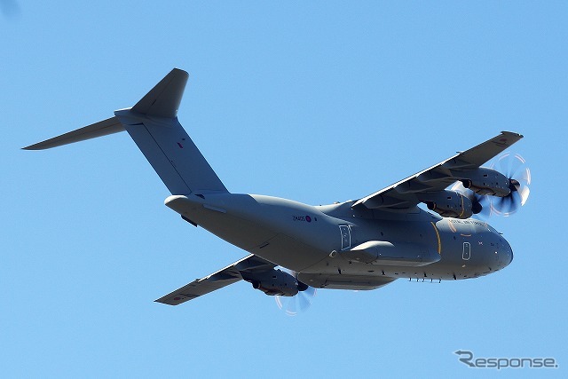 横田基地を離陸するエアバスA400Mアトラス。