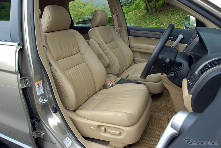 【ホンダ CR-V 新型発表】インテリアも質感をアップ