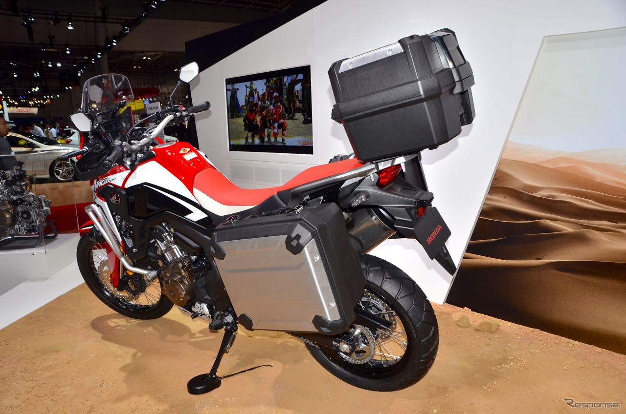 ホンダCRF1000L Africa Twin（東京モーターショー15）