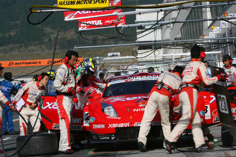 【SUPER GT】写真蔵…第8戦、フェアレディZが今季2勝目