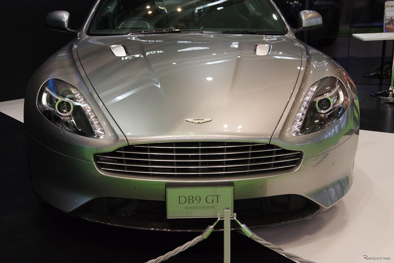 アストンマーティン DB9 GT ボンド・エディション（東京モーターショー15）