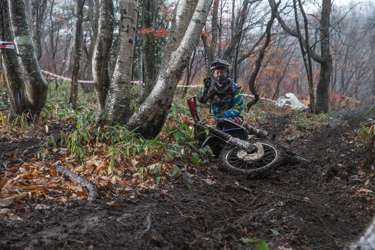 【JNCC 第8戦】海外勢が爺ヶ岳を圧倒、チャンピオンは渡辺学の手に［写真蔵］