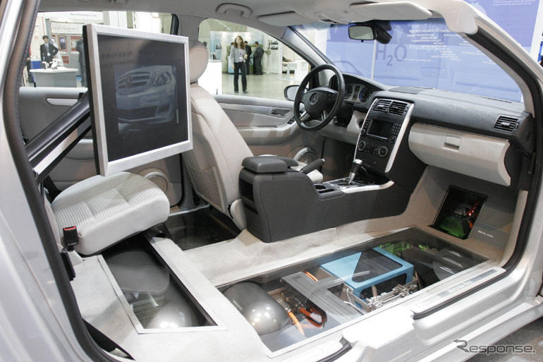 【EVS22】ダイムラークライスラー、燃料電池車の市場導入へ
