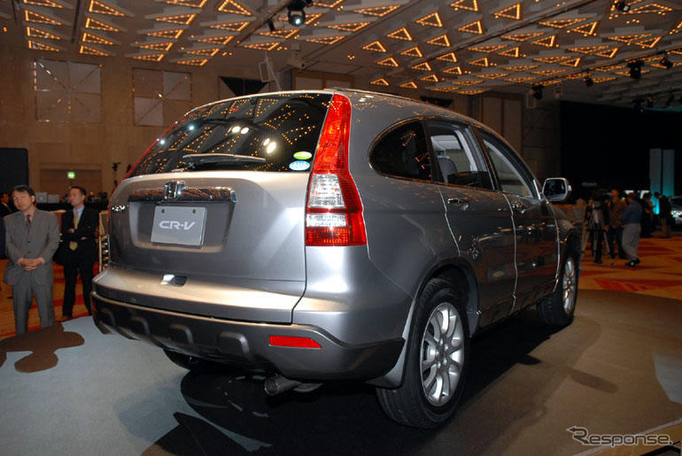 【ホンダ CR-V 新型発表】“泥臭さ”も伝承…リアゲート造形