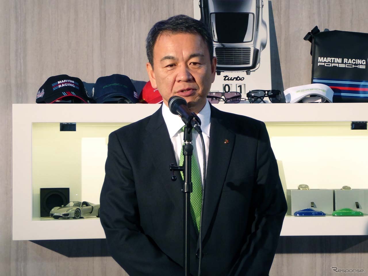オープンに先立ち挨拶に立ったポルシェジャパンの七五三木(しめぎ)敏幸社長