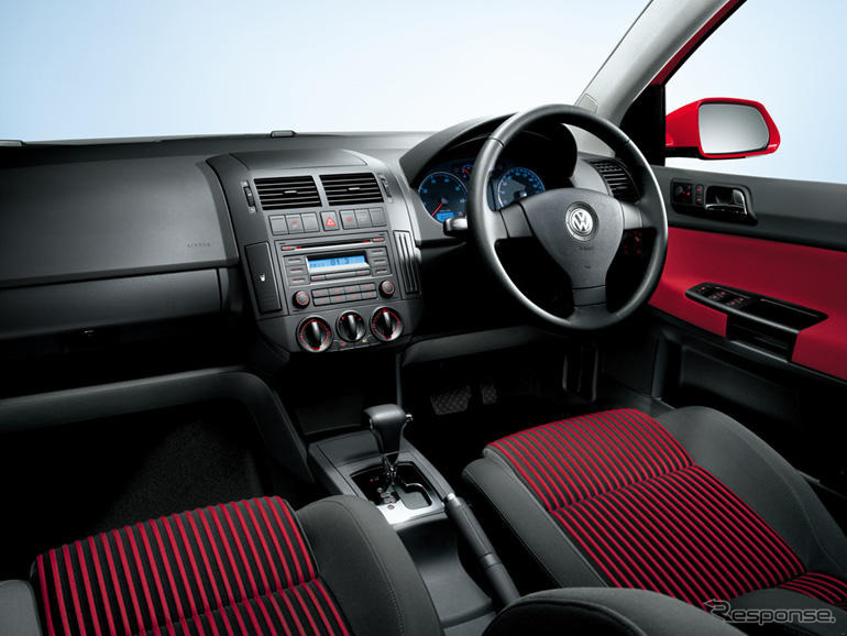 VW ポロ1.4…装備充実、グレード名変更、値下げ