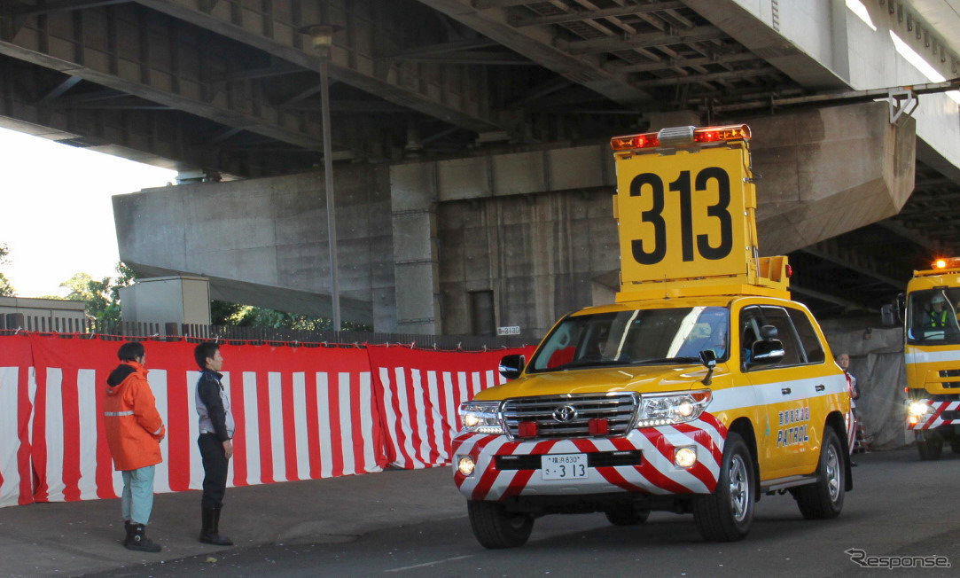 首都高速　積雪凍結対策「安全祈願・出陣式」（川崎市）