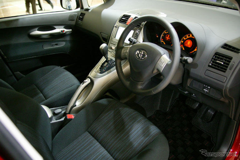 【トヨタ オーリス 発表】フライングバットレス