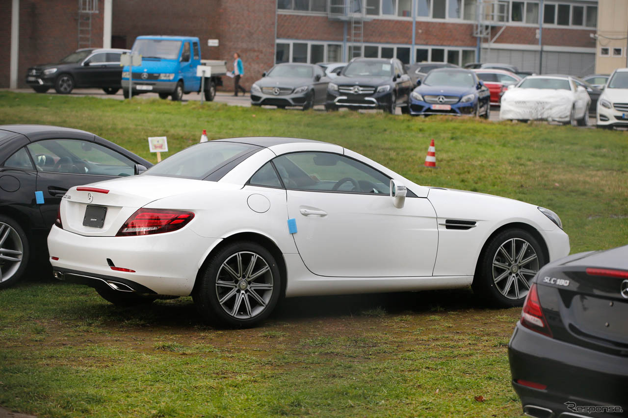 メルセデスベンツ SLC スクープ写真