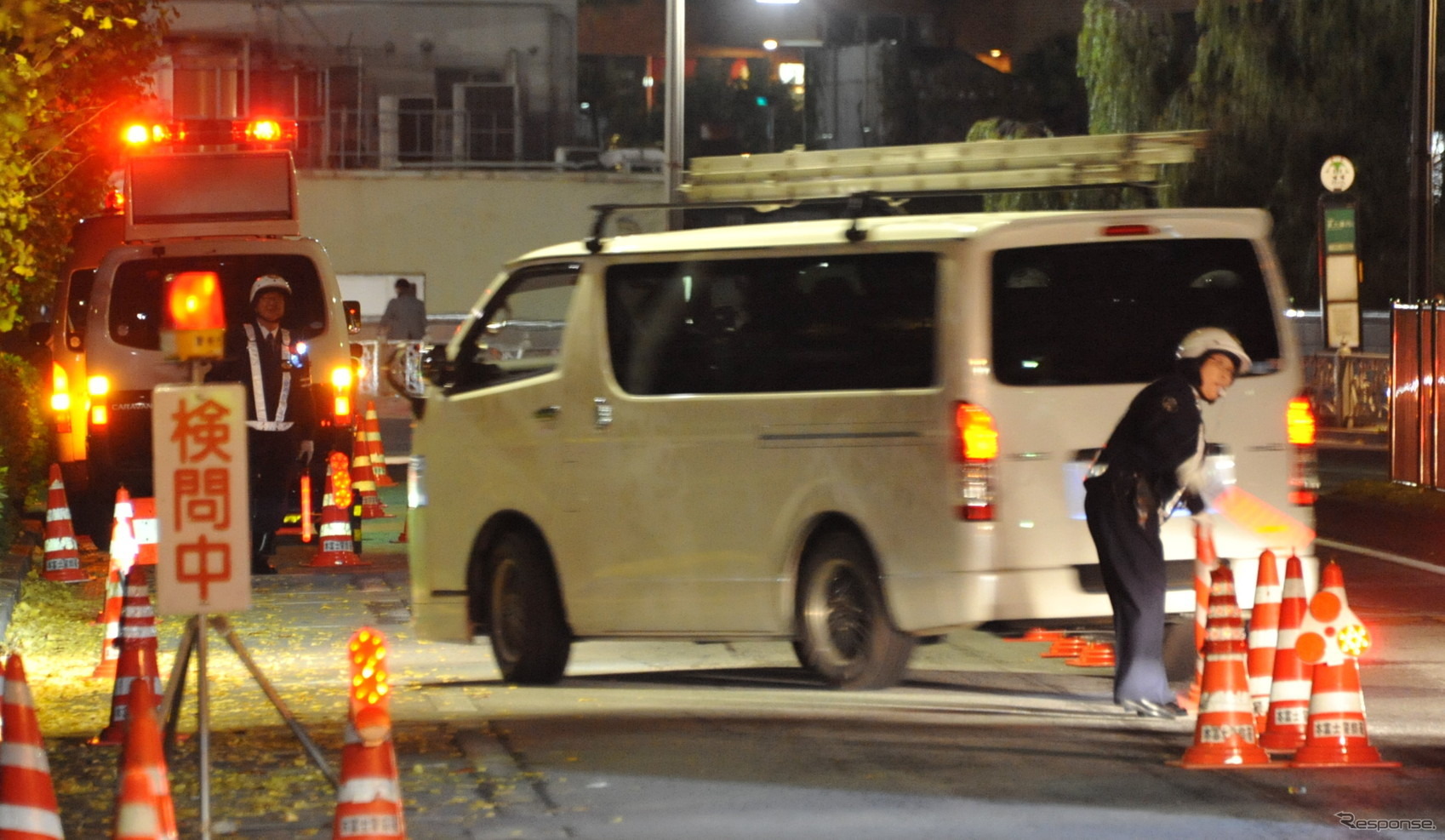 全国一斉に合わせて、警視庁が行った飲酒運転取締り（4日・千代田区）