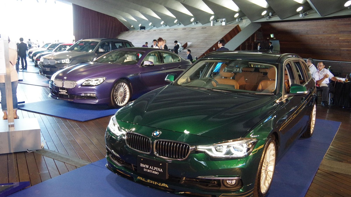 フェラーリやってます 輸入車販売のニコル 横浜でモーターショー 43枚目の写真 画像 レスポンス Response Jp フェラーリやってます 輸入車販売のニコル 横浜でモーターショー 43枚目の写真 画像 レスポンス Response Jp