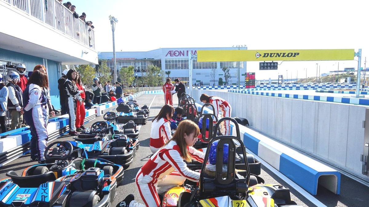 女性のモータースポーツ参加推進めざし Q1 Drive Safety 開催 Wrcで4勝のムートン女史も来日 11月12日 3枚目の写真 画像 レスポンス Response Jp 女性のモータースポーツ参加推進めざし Q1 Drive Safety 開催 Wrcで4勝のムートン女史も来日 11月12日 3枚目の写真 画像 レスポンス Response Jp
