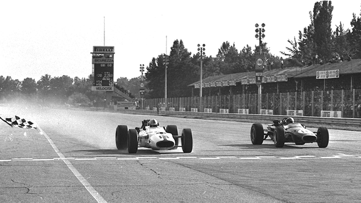 1964年のf1王者 ジョン サーティース氏が死去 ホンダでも活躍 5枚目の写真 画像 レスポンス Response Jp 1964年のf1王者 ジョン サーティース氏が死去 ホンダでも活躍 5枚目の写真 画像 レスポンス Response Jp