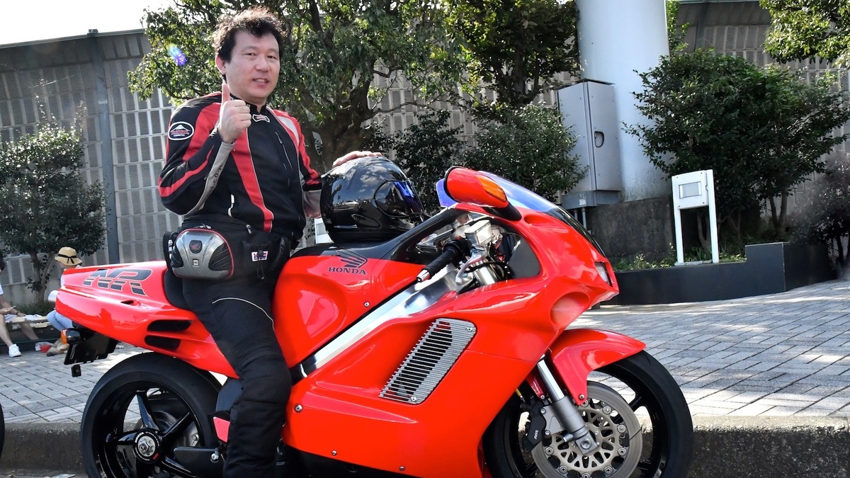 バブル直後 5万円で発売された伝説のバイクに出会った 知る人ぞ知る ホンダnr とは 9枚目の写真 画像 レスポンス Response Jp バブル直後 5万円で発売された伝説のバイクに出会った 知る人ぞ知る ホンダnr とは 9枚目の写真 画像 レスポンス Response Jp