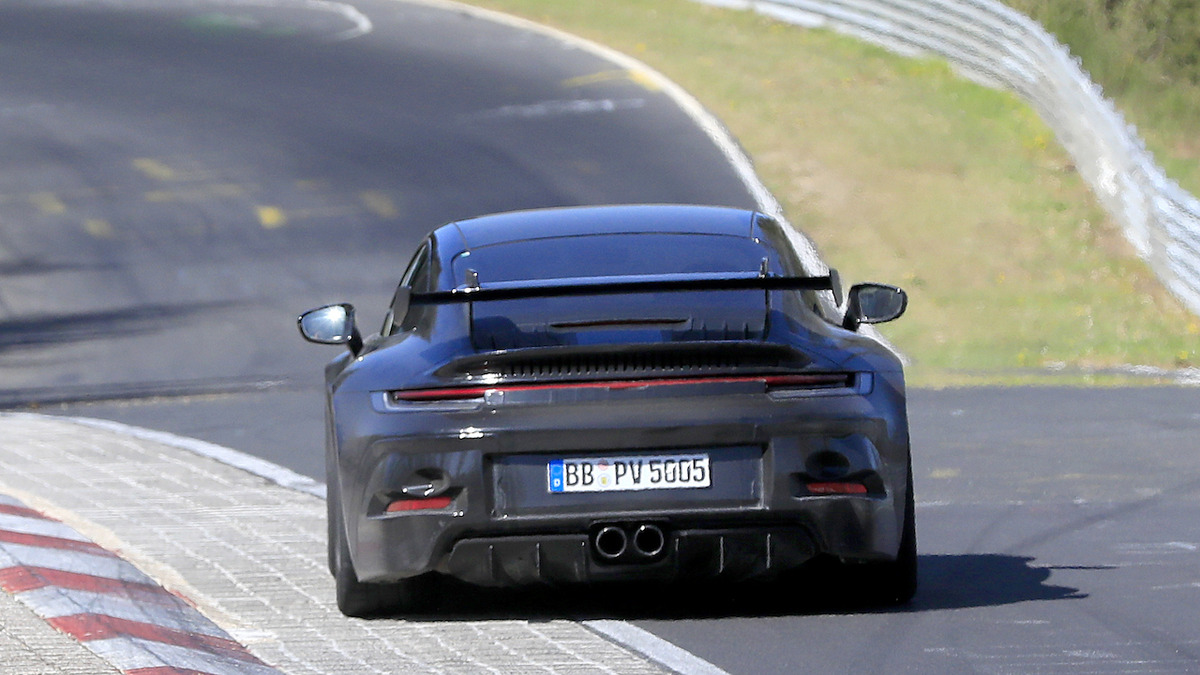 これが新ダックネックウィングだ 極上ポルシェ 911 Gt3 新型 ニュルに再び 14枚目の写真 画像 レスポンス Response Jp これが新ダックネックウィングだ 極上ポルシェ 911 Gt3 新型 ニュルに再び 14枚目の写真 画像 レスポンス Response Jp