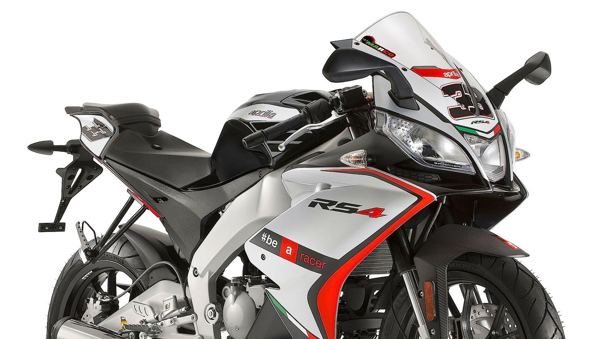 アプリリア Rs4 50 Sbk 日本発表 原付免許で乗れるミニレプリカ 1枚目の写真 画像 レスポンス Response Jp アプリリア Rs4 50 Sbk 日本発表 原付免許で乗れるミニレプリカ 1枚目の写真 画像 レスポンス Response Jp