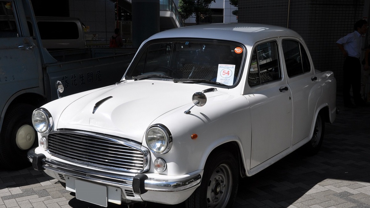 品川クラシックカーレビュー14 Bmw イセッタ デロリアンdmc 12 ヒンダスタン アンバサダー 写真蔵 14枚目の写真 画像 レスポンス Response Jp 品川クラシックカーレビュー14 Bmw イセッタ デロリアンdmc 12 ヒンダスタン アンバサダー 写真蔵 14枚目の写真 画像 レスポンス Response Jp