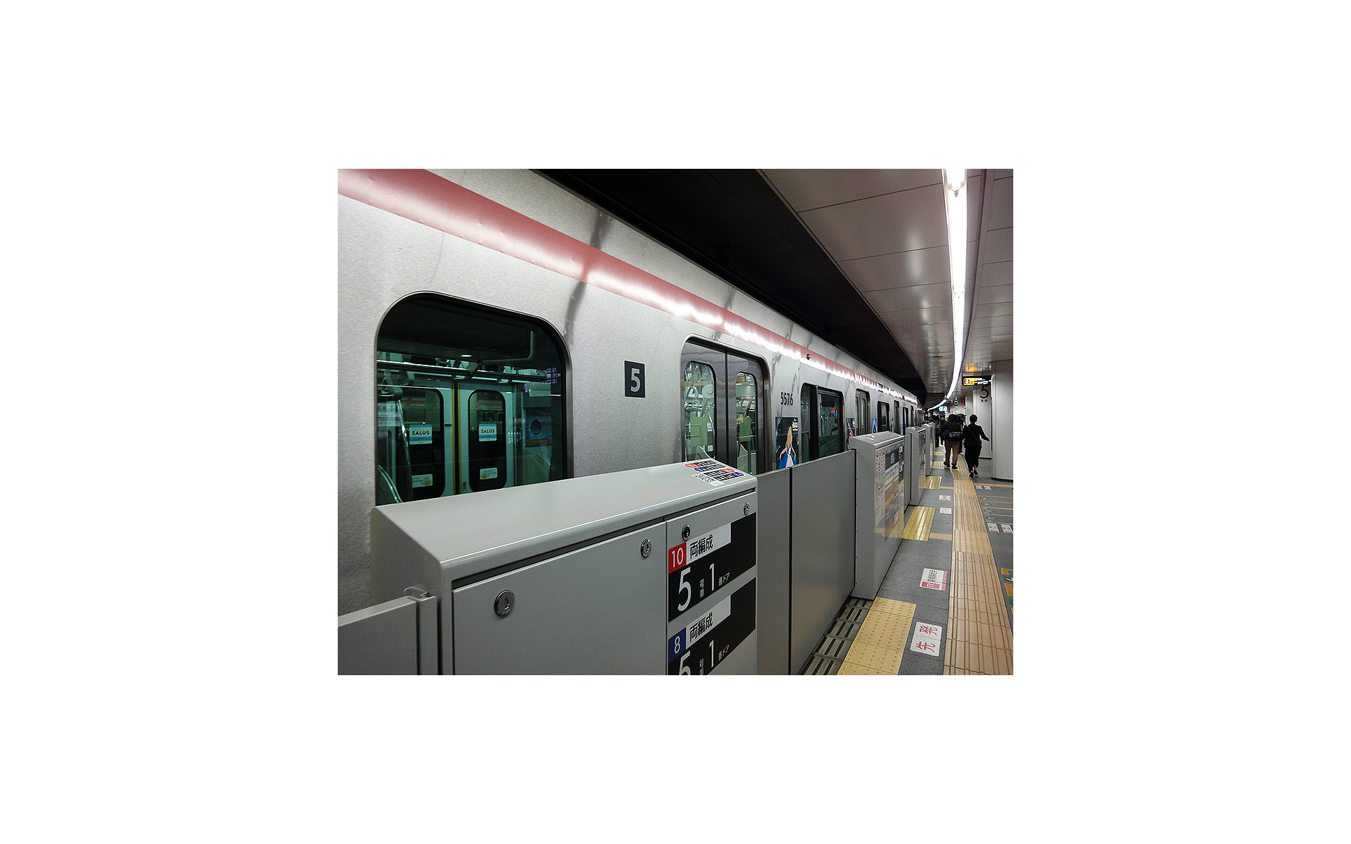 東急ディズニー電車出発 東横線ラッピング車両はサスティナ車5176編成 3枚目の写真 画像 レスポンス Response Jp