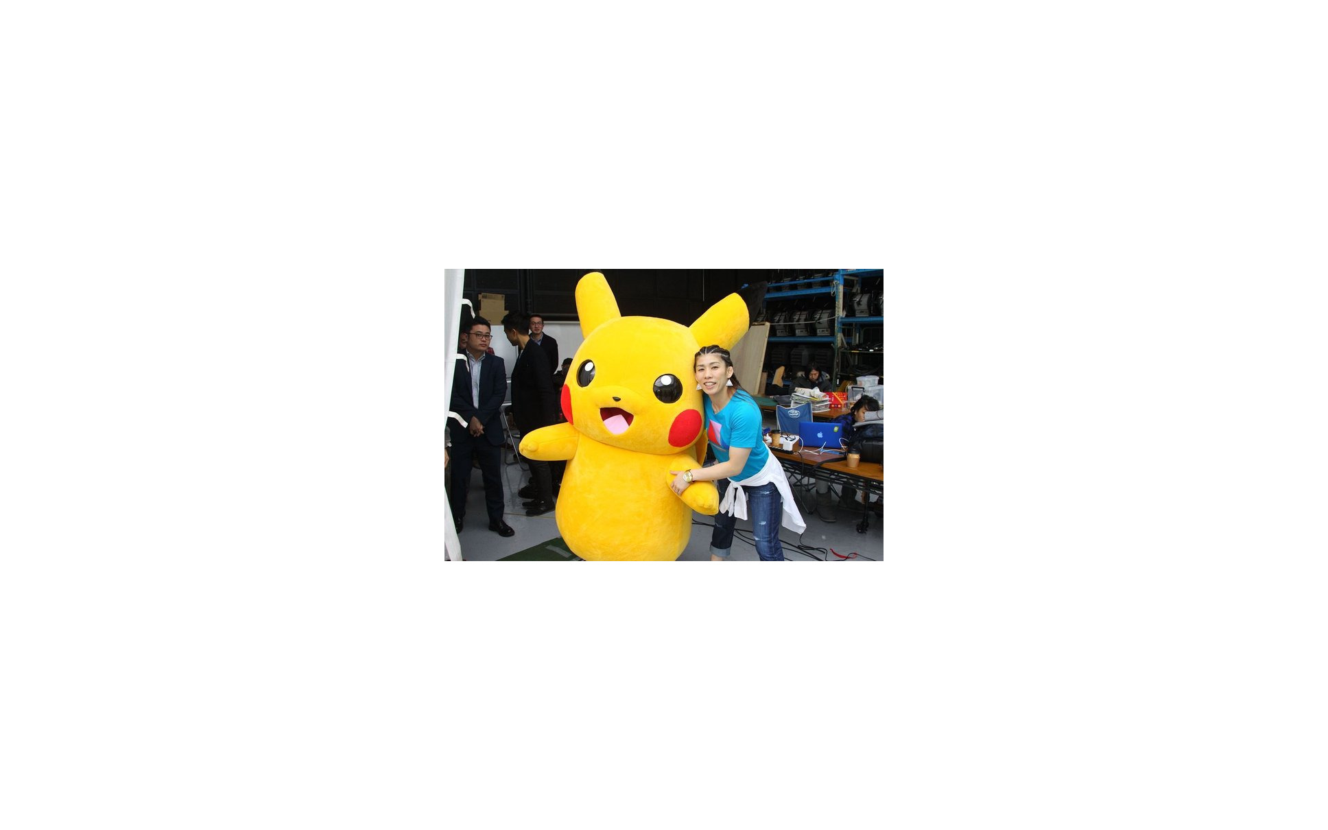 吉田沙保里ネキ カイリキーとタッグを組みバトル仕掛ける ポケモン サン ムーン 新tvcm 枚目の写真 画像 レスポンス Response Jp