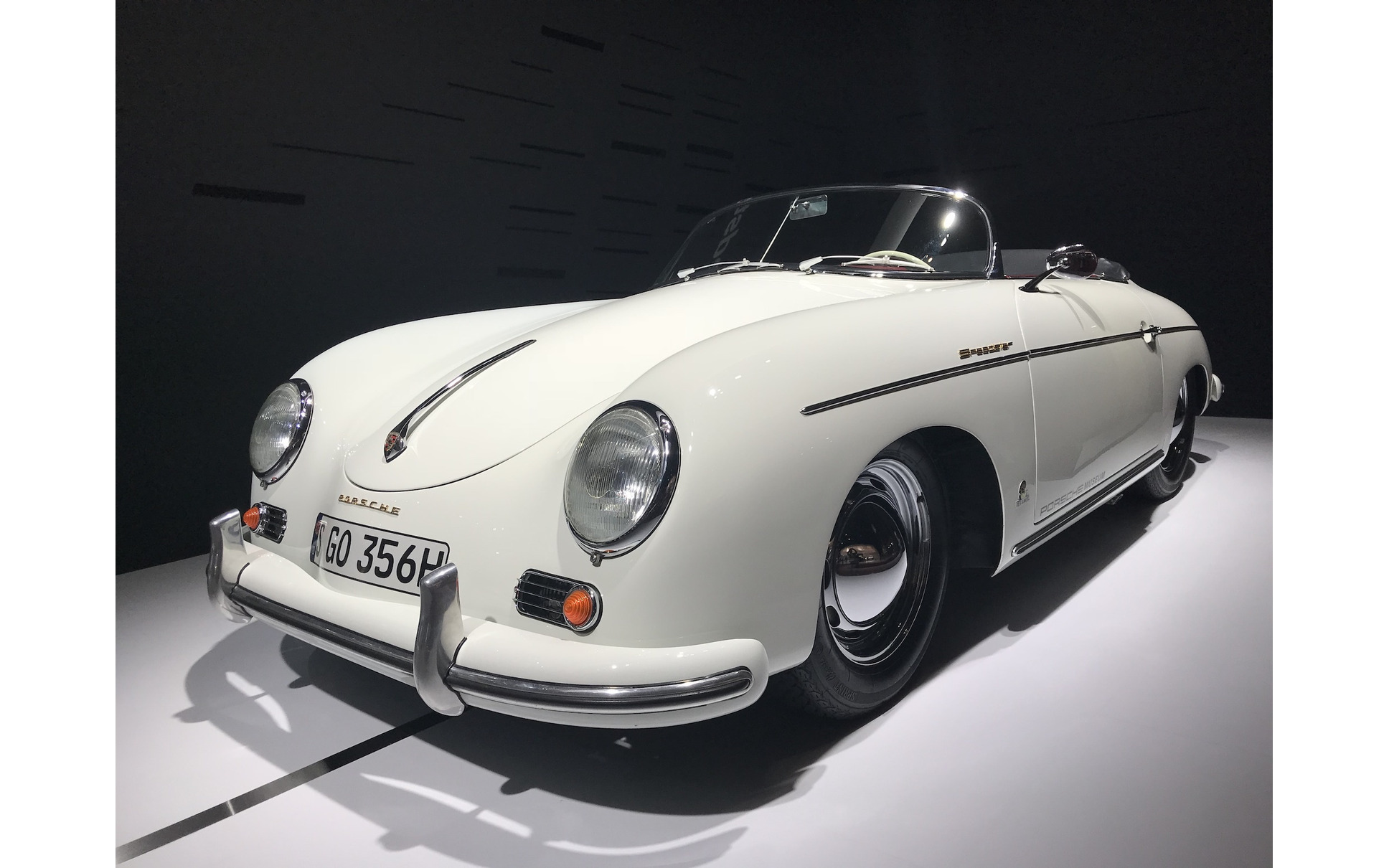 ポルシェ 旧車向けセキュリティ装置を開発 遠隔操作でエンジン再始動防止も 1枚目の写真 画像 レスポンス Response Jp ポルシェ 旧車向けセキュリティ装置を開発 遠隔操作でエンジン再始動防止も 1枚目の写真 画像 レスポンス Response Jp