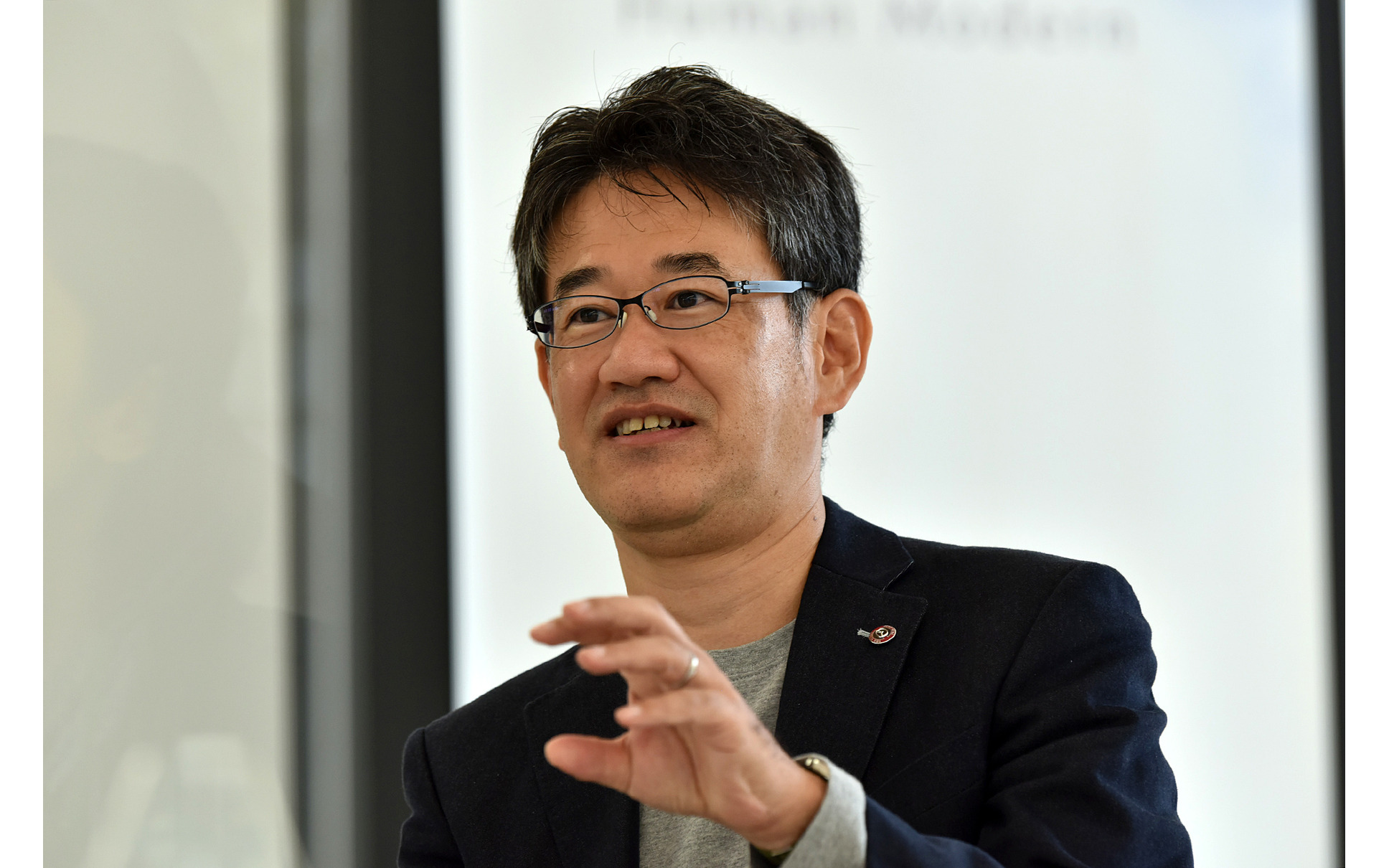 マツダ Mx 30 これまで使ってきたものを使わずにマツダらしさを表現する 禅問答 松田陽一チーフデザイナー インタビュー 26枚目の写真 画像 レスポンス Response Jp マツダ Mx 30 これまで使ってきたものを使わずにマツダらしさを表現する 禅問答 松田陽一チーフデザイナー インタビュー 26枚目の写真 画像 レスポンス Response Jp