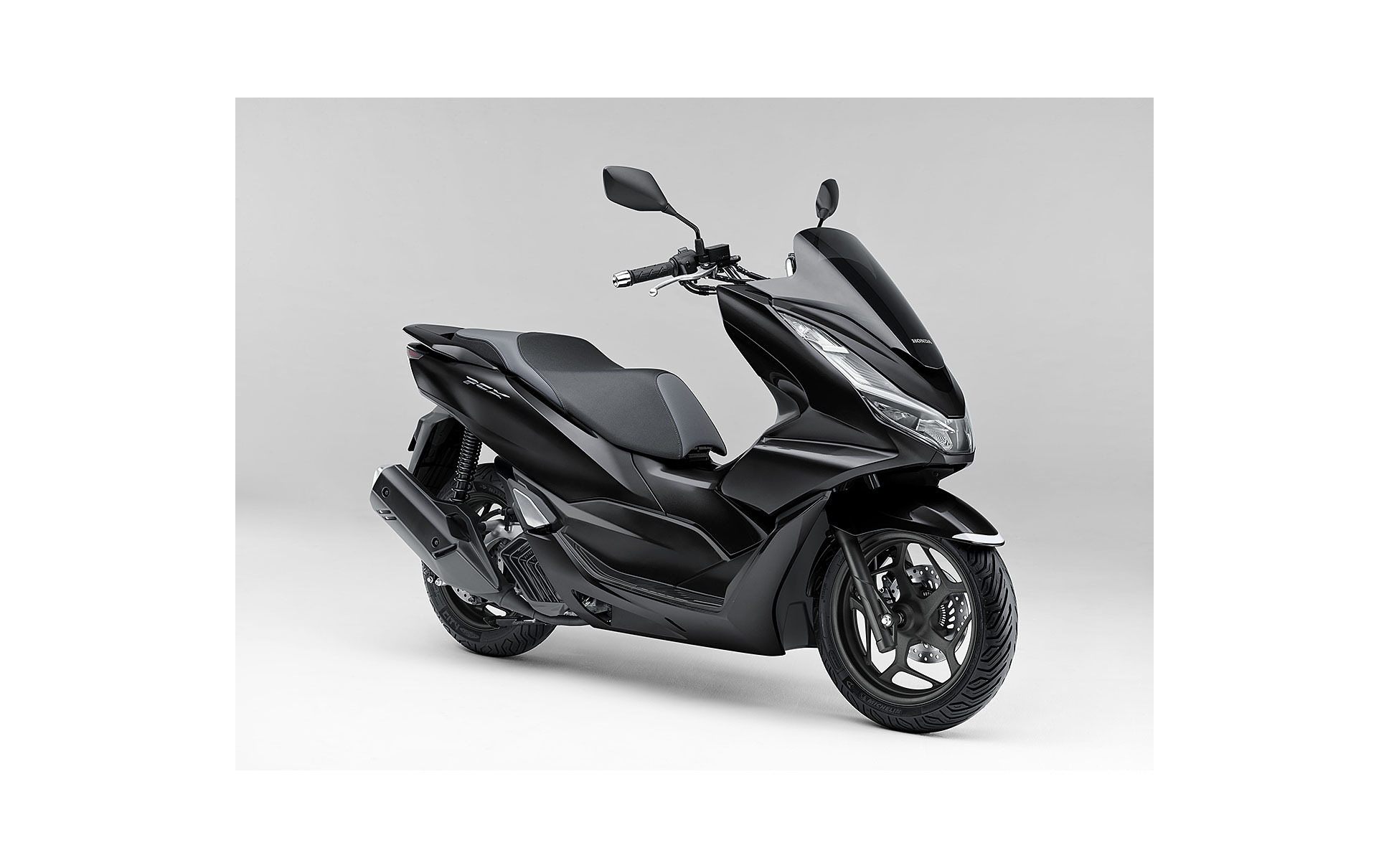 ホンダ Pcxシリーズをフルモデルチェンジ ハイブリッド仕様も登場 1枚目の写真 画像 レスポンス Response Jp
