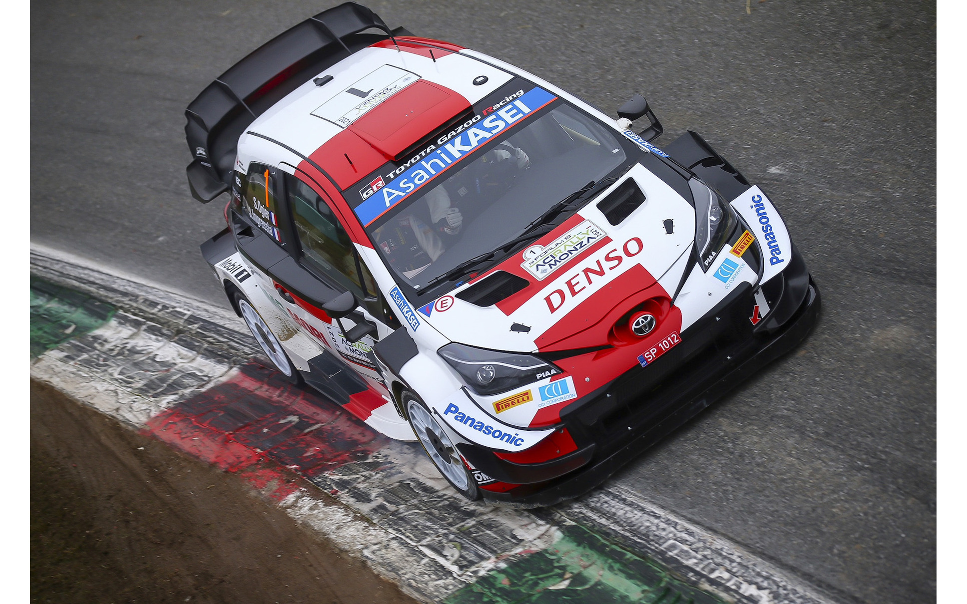 Wrc 最終戦 セバスチャン オジェ 2年連続8回目の頂点到達 トヨタは復帰後初の 全冠制覇 を達成 5枚目の写真 画像 レスポンス Response Jp