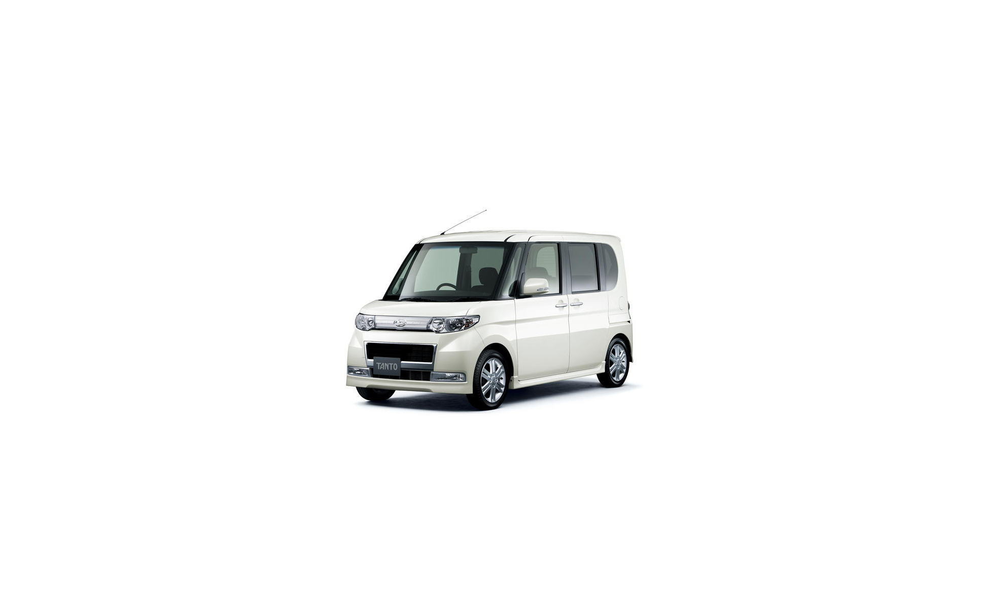 ダイハツ タント カスタム に特別仕様車 上級装備を採用 1枚目の写真 画像 レスポンス Response Jp