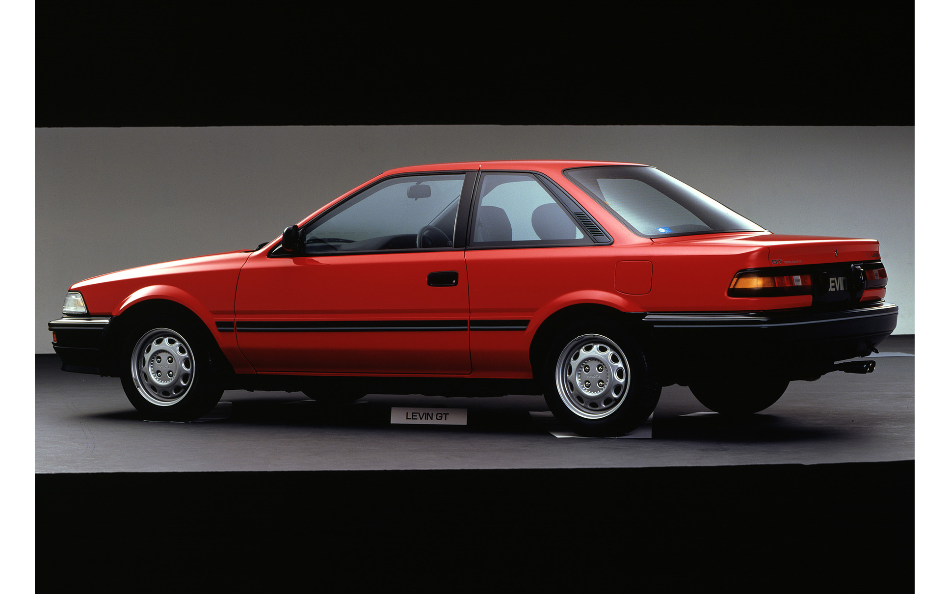 もはや狂気の沙汰 ネオクラ中古車相場 上級編 Fto フェリオ ランティス Ae92 6枚目の写真 画像 レスポンス Response Jp
