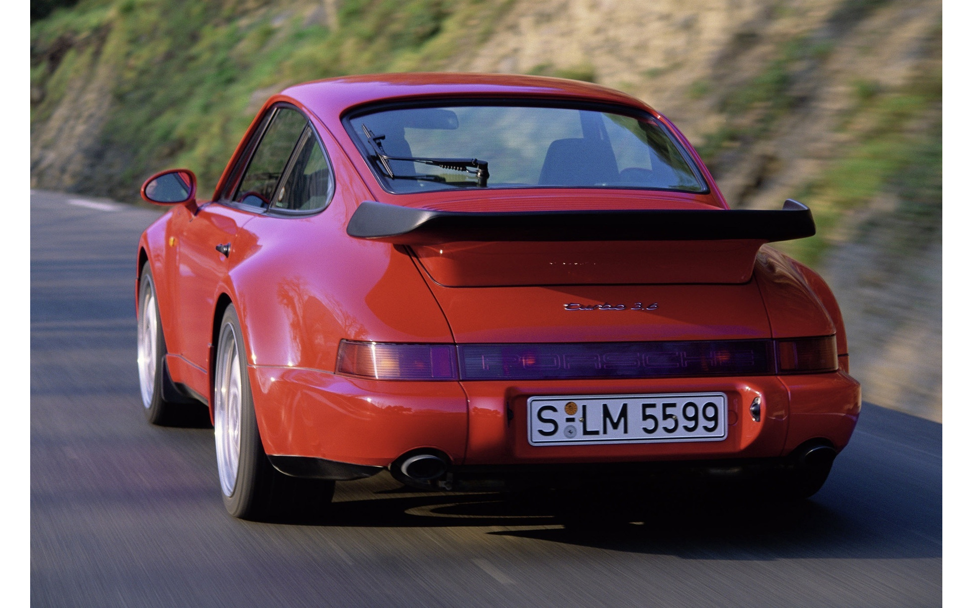 ポルシェ 911 の中古車相場が高騰 買うのも乗るのも今しかない 2枚目の写真 画像 レスポンス Response Jp ポルシェ 911 の中古車相場が高騰 買うのも乗るのも今しかない 2枚目の写真 画像 レスポンス Response Jp