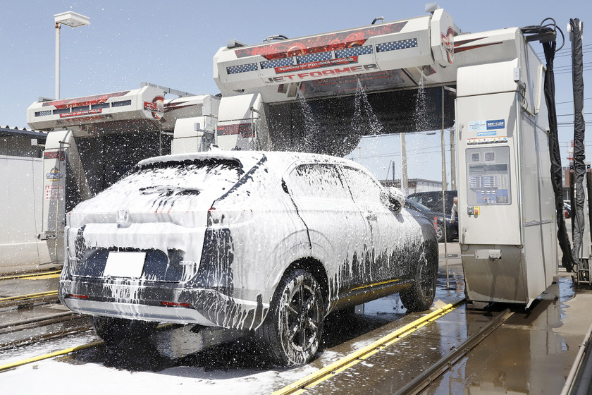 1回あたり300円、10分で施工できる凄技コーティング、洗車機との相性も抜群『CCウォーターゴールド』が選ばれる理由 画像