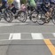「ながらスマホ」は即、反則金…警察庁、自転車の「青切符」導入前に「ルールブック」作成［新聞ウォッチ］