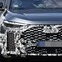 アウディのスーパーSUV『RS Q5』は630馬力級PHEVに!? ワイドボディの開発車両をスクープ