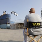 伝説のプジョー 407 タクシー、ふたたび爆走！　『TAXi』新作メイキング写真