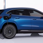 メルセデスベンツの小型電動SUV『EQA』改良新型に「AMGライン」設定…IAAモビリティ2023